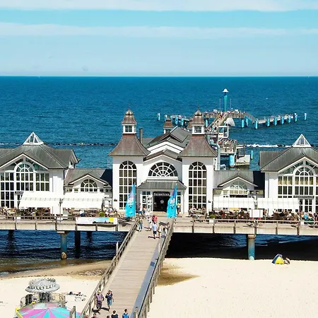 10 Im Haus Hühnergott Im Seepark Apartment Sellin (Rugen)